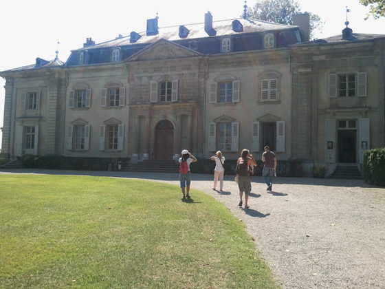 2,5 hours trekking tour in Ferney-Voltaire area Photo