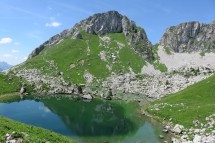 Hiking to the Château d’Oche (2197m) Picture