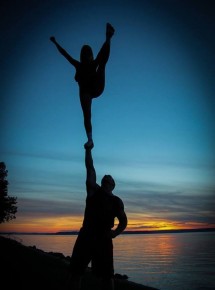 Looking for a stunt/acro partner :) Picture