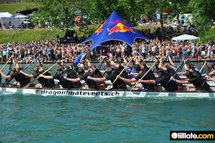 Dragon boating in Zurich - Drachenboot paddeln Picture
